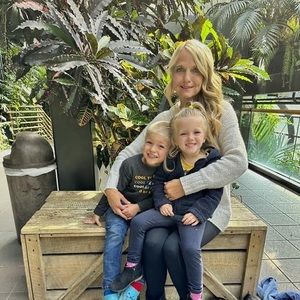 Meet your Posher, Ellen